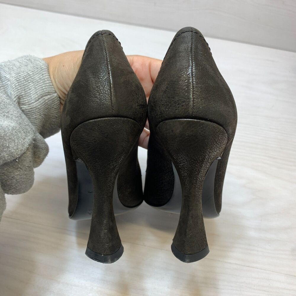 Vintage Prada Heel Pumps Womens Size 7.5 Brown Sculptured Curves Leather Slip On - Picture 4 of 9